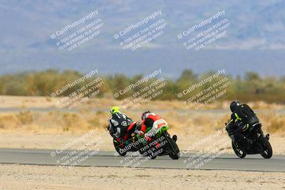 media/Jan-16-2022-CVMA (Sun) [[7f3d92989d]]/Race 13 500 Supersport-350 Supersport/